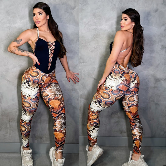 SCRUNCH BOOTY SNAKE AND BLACK DETAIL JUMPSUIT