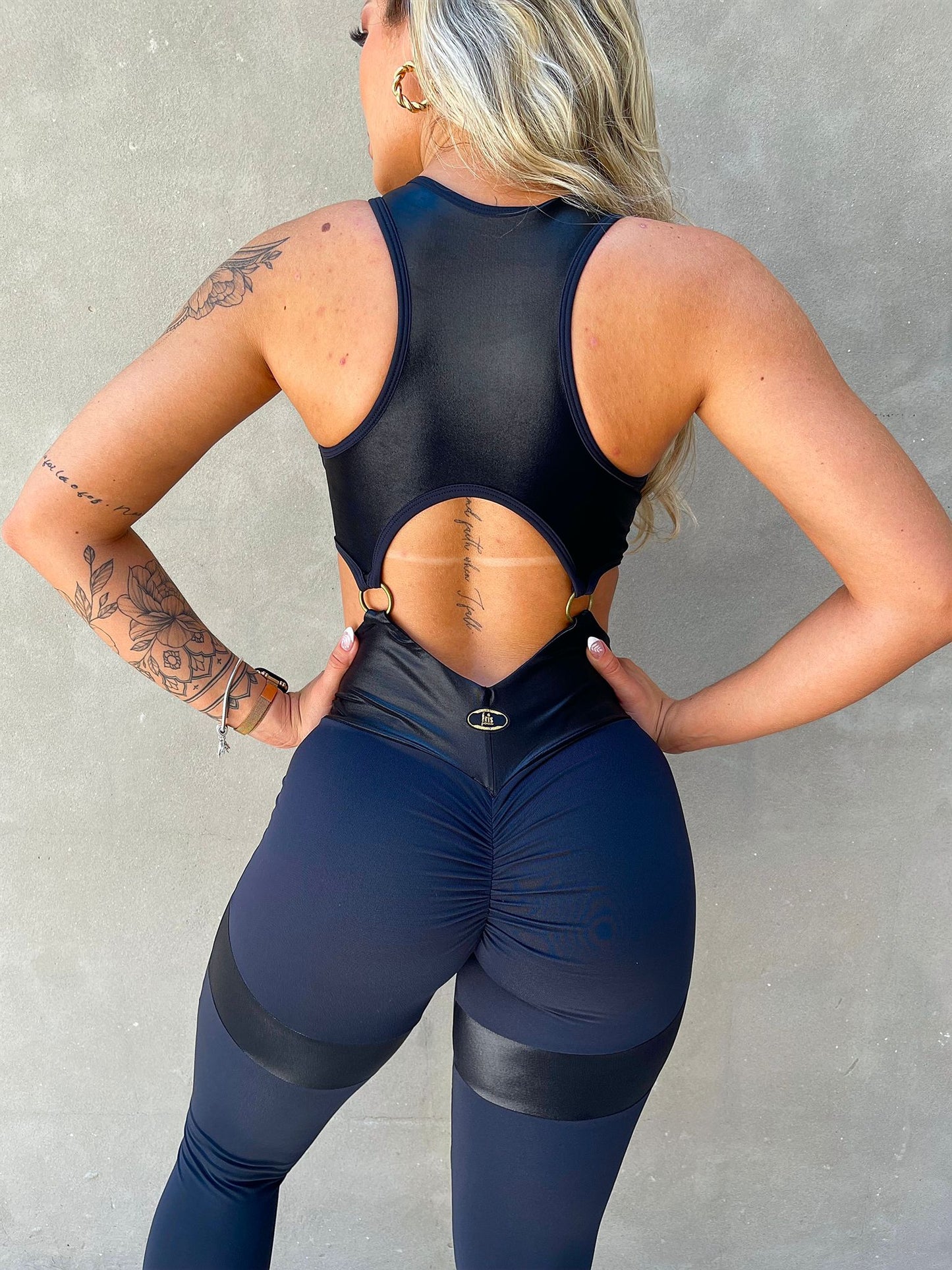 SCRUNCH BOOTY  RINGS AND MESH BLACK JUMPSUIT
