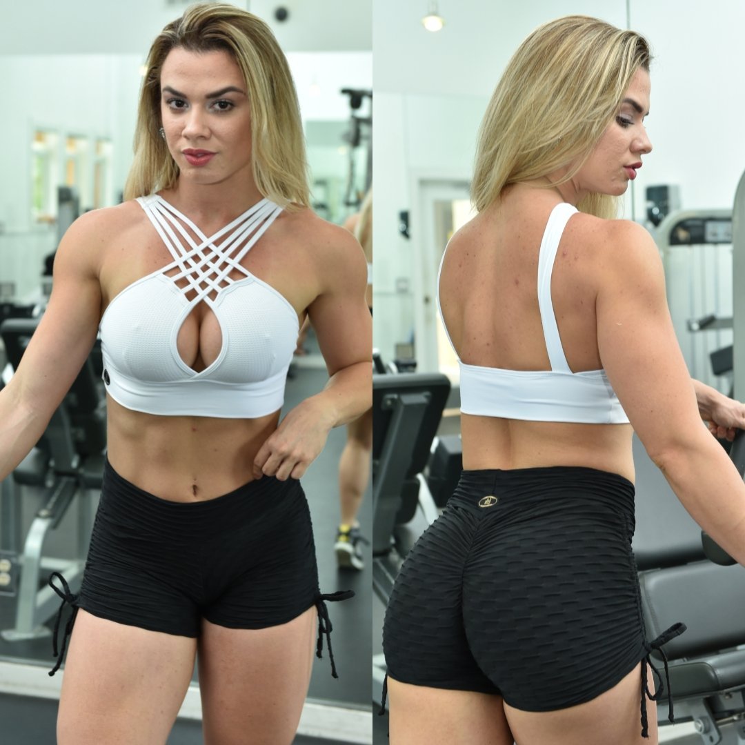 BUTT SCRUNCH BLACK TEXTURE WAVE SHORTS - Iris Fitness home of good quality leggings with really good prices
